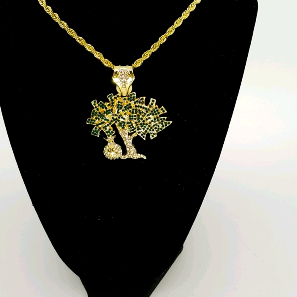Mans necklace